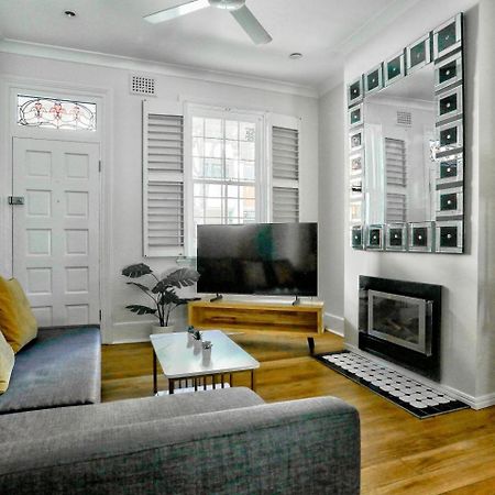 Gorgeous 2 Bedroom House Ultimo 2 E-Bikes Included Sydney Luaran gambar